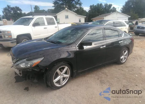 2017 Nissan Altima 2.5 Sr из США, поврежденный, VIN 1N4AL3AP3HC266301